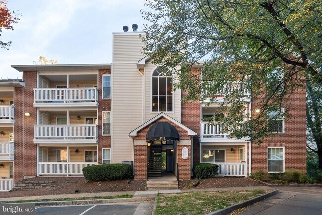 Building Photo - 1515 Lincoln Way