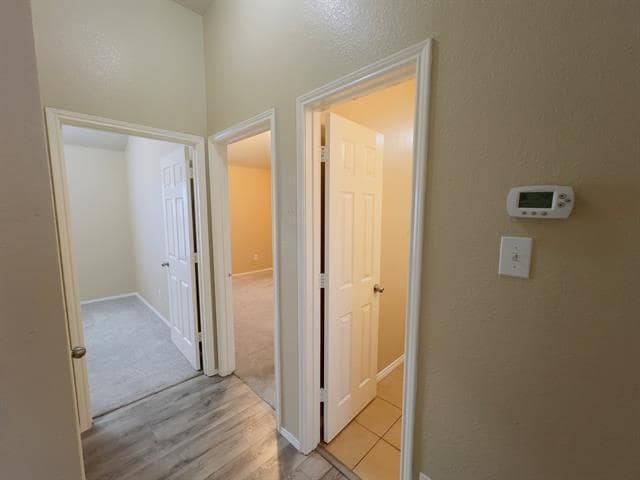 Building Photo - 1210 Antoinette Dr