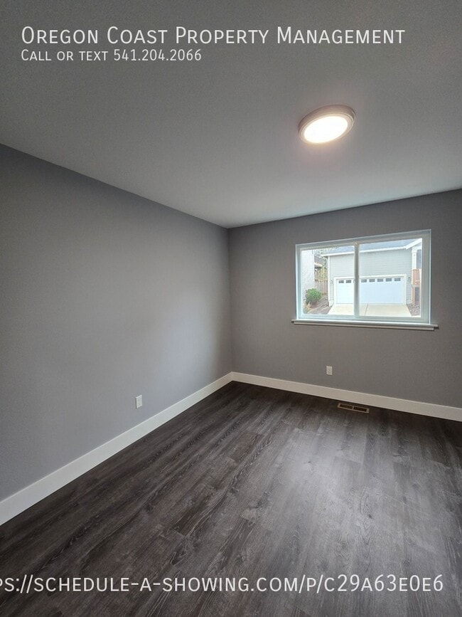Building Photo - 4255 Sequoia Loop