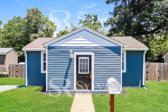 Building Photo - Adorable 3BR Home Available Now!