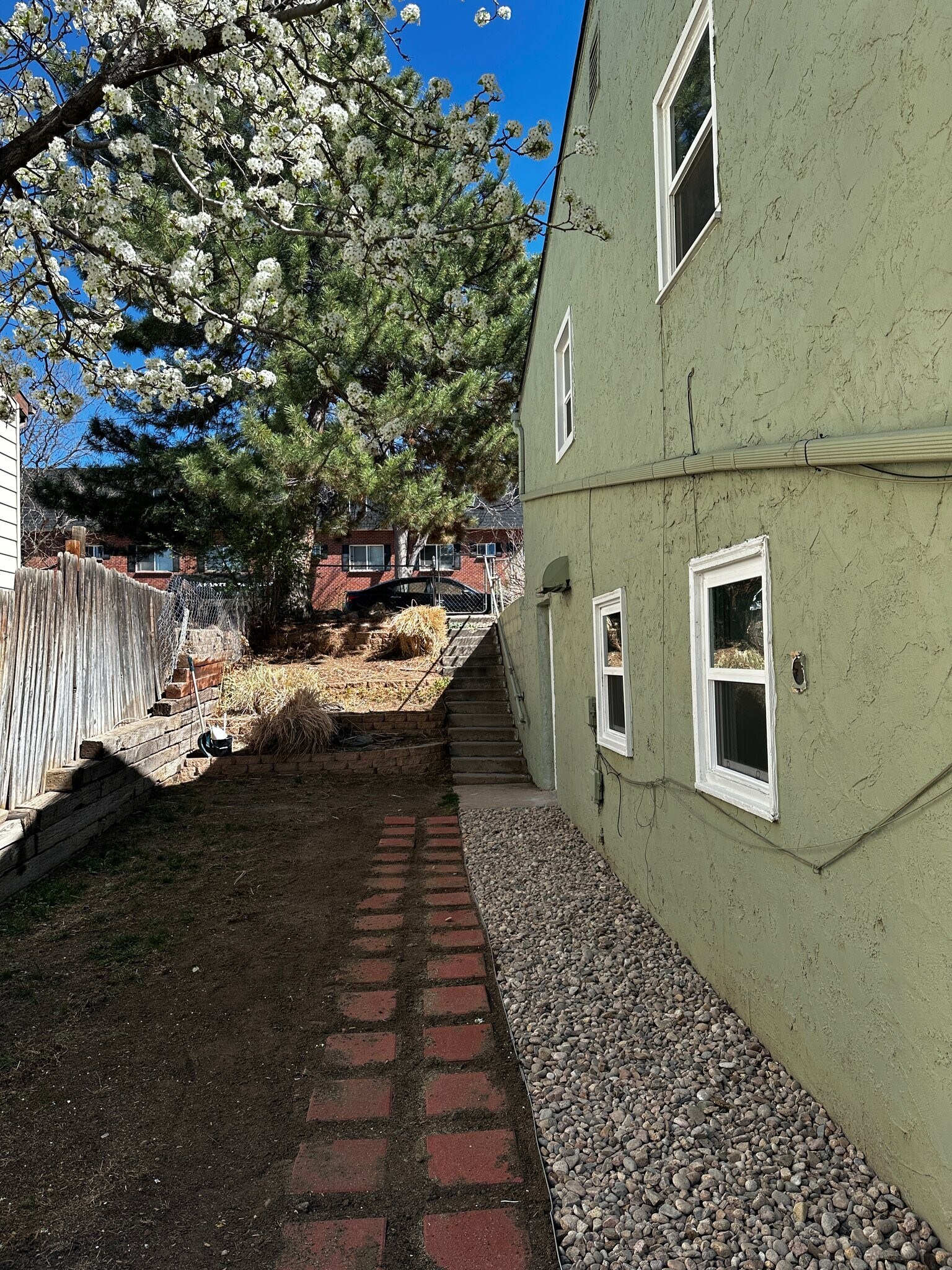 Building Photo - 4065 S Bannock St