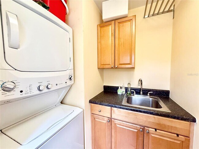 Building Photo - 4908 27th Ave S