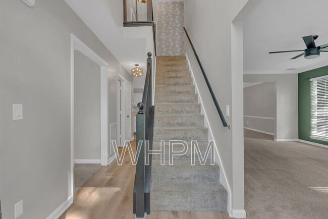 Building Photo - 1152 White Mountain Ln