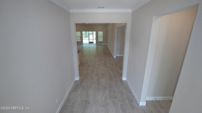 Building Photo - 44 Antila Wy.