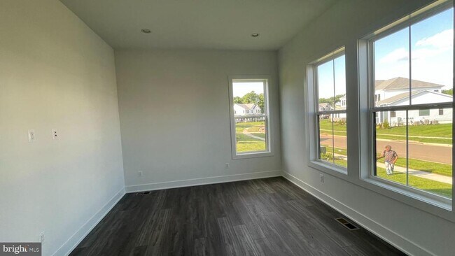 Building Photo - 24827 Yellow Poplar Pl