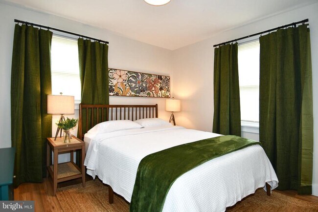 Building Photo - 503 Woodston Rd