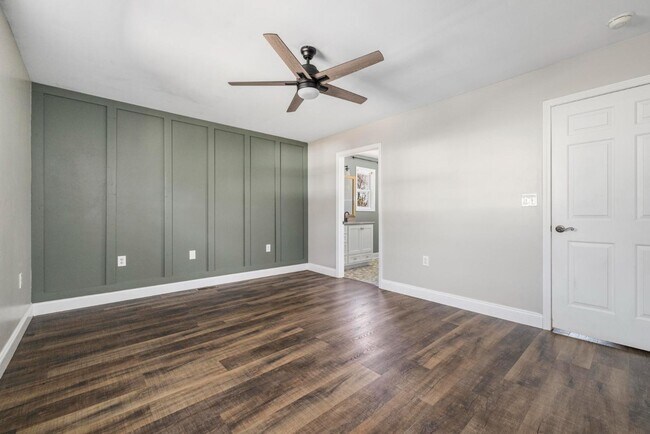 Building Photo - 124 Zeb Grindstaff Rd