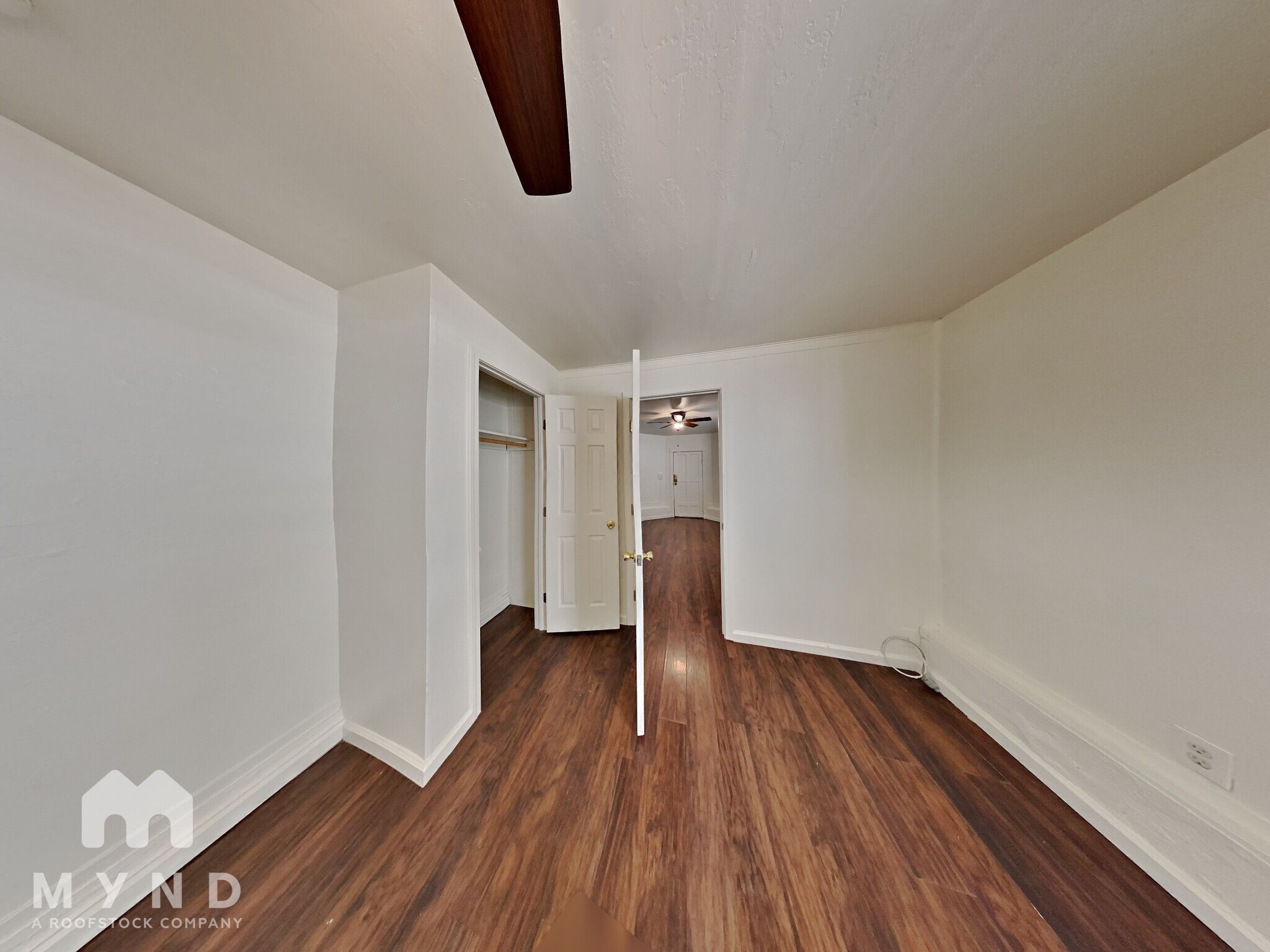 Building Photo - 325 15th St