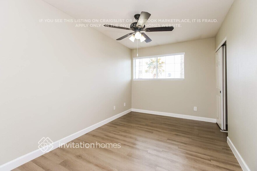 Building Photo - 12214 N Escobar Way