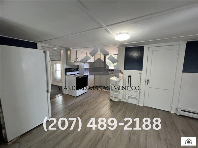 Primary Photo - 6 Squire St