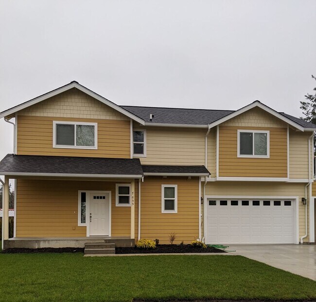 Building Photo - 7655 Parkland Dr