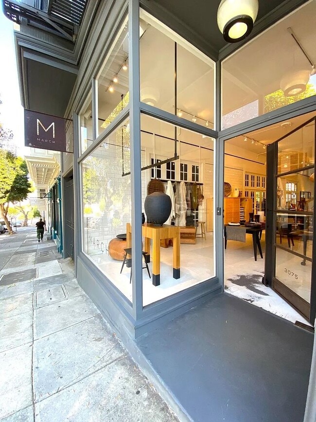 Building Photo - Charming 2 BR | 2.5 BA in Presidio Heights