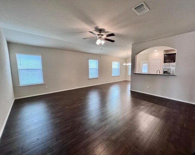 Building Photo - 6320 Dorothy Muree Dr