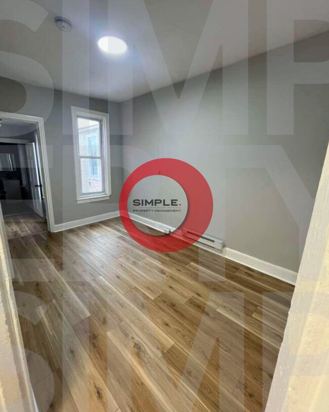 Building Photo - 314 S 8th St