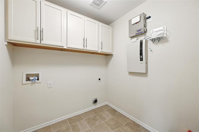 Building Photo - 13129 Settlers Trail