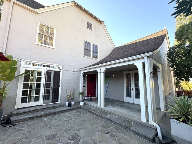 Building Photo - Stunning Home with Loft-Style ADU & Outdoor Amenities