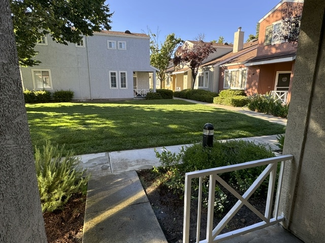 Building Photo - 1107 Story Book Ln