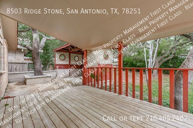 Building Photo - Must see! 3 BR, 2.5 BA corner with large b...