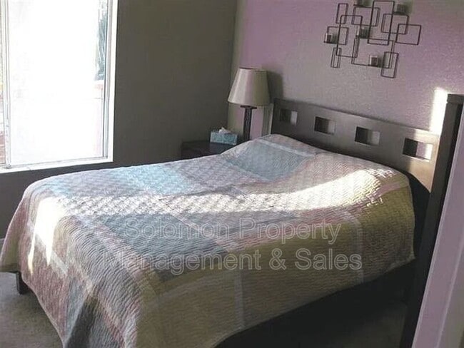 Building Photo - 505 Lands End Way