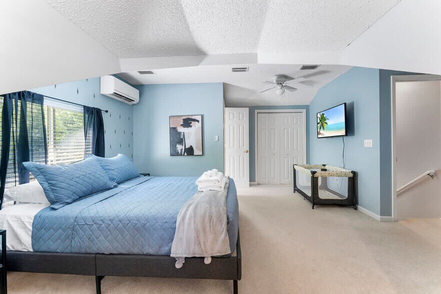 Building Photo - 15652 Coastal Ln