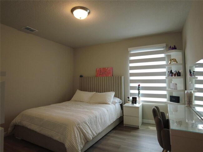 Building Photo - 230 Whistling Duck Trl