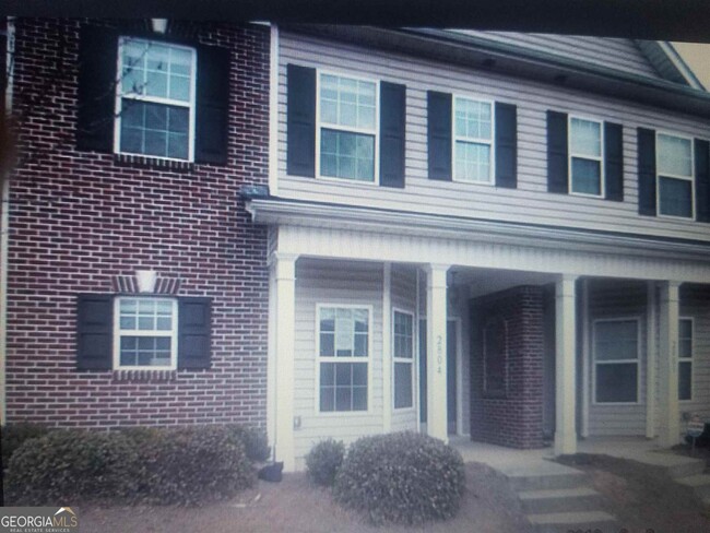 Primary Photo - 2555 Flat Shoals Rd