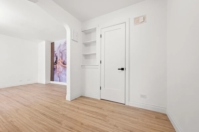 Building Photo - 12416 84th Rd-1D