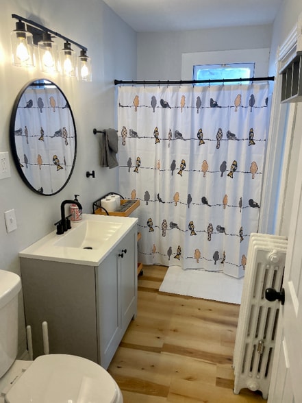 Building Photo - 451 New Park Ave