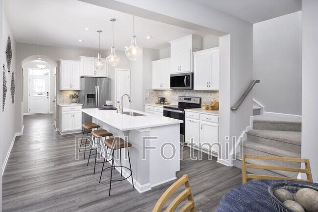 Building Photo - 8105 Overmeadow Ln