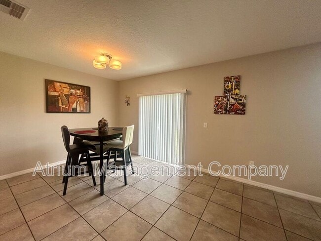 Building Photo - 17345 White Mangrove Dr