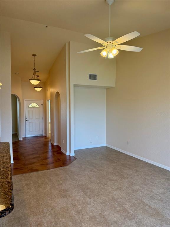 Building Photo - 600 Gardens Edge Dr