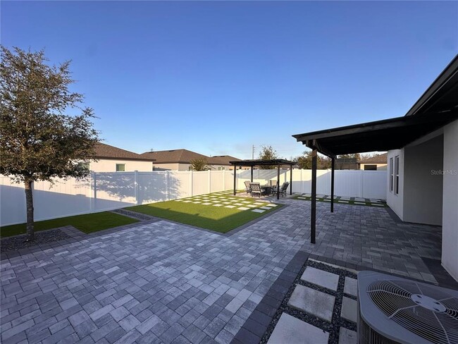 Building Photo - 5871 Herder Rd