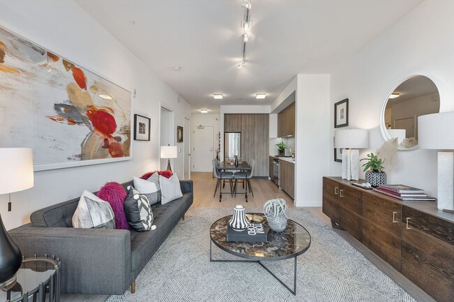 Building Photo - SoMA: Stylish 1 Bed Condo w/ Designer Finishes, Google Fiber, Bike Storage & Shared Roof Deck