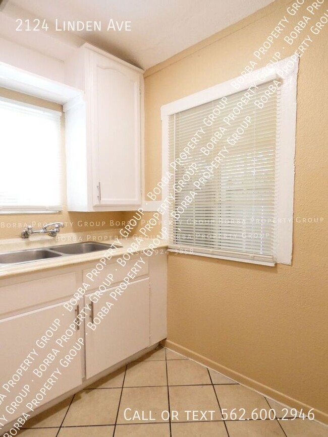 Building Photo - CHARMING 1 BEDROOM W/ BONUS ROOM 1 BATHROO...