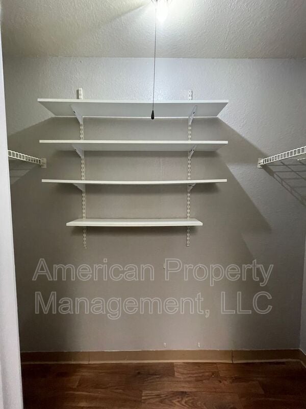 Building Photo - 13120 E 44th St