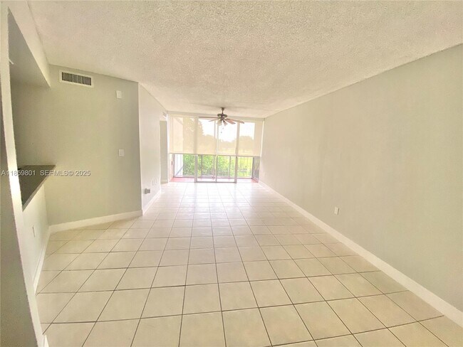 Building Photo - 7125 NW 186th St