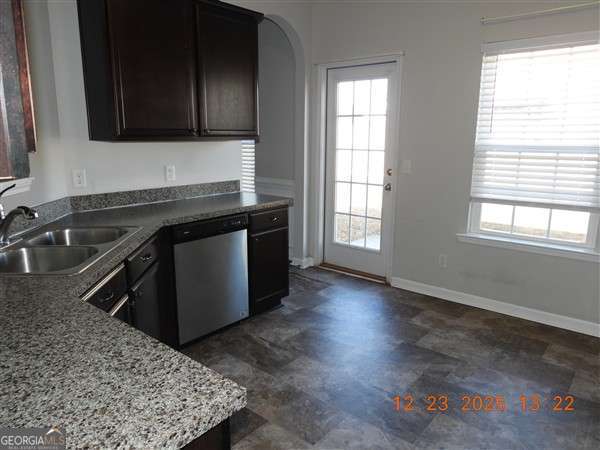 Building Photo - 1592 Longleaf Ct