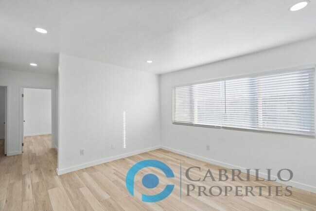 Building Photo - 4669 34th St