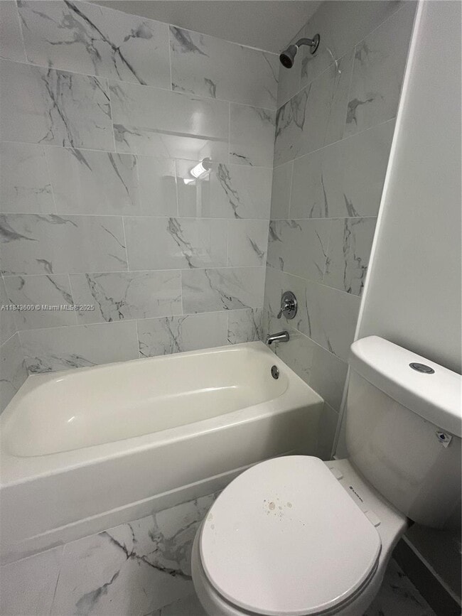 Building Photo - 7430 SW 153rd Pl