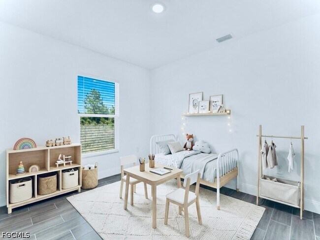 Building Photo - 849 Bedford Dr