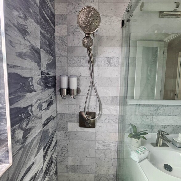 Building Photo - 3239 46th St