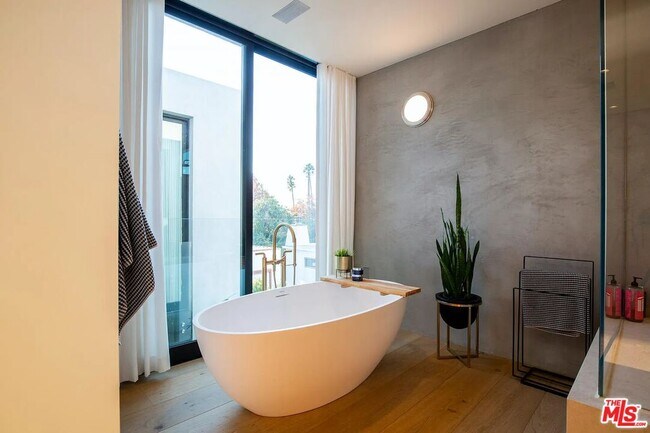 Building Photo - 3715 Wasatch Ave