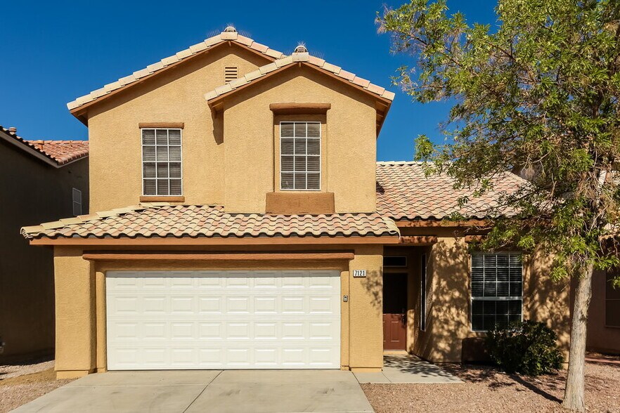 Primary Photo - 7121 Wonderberry St