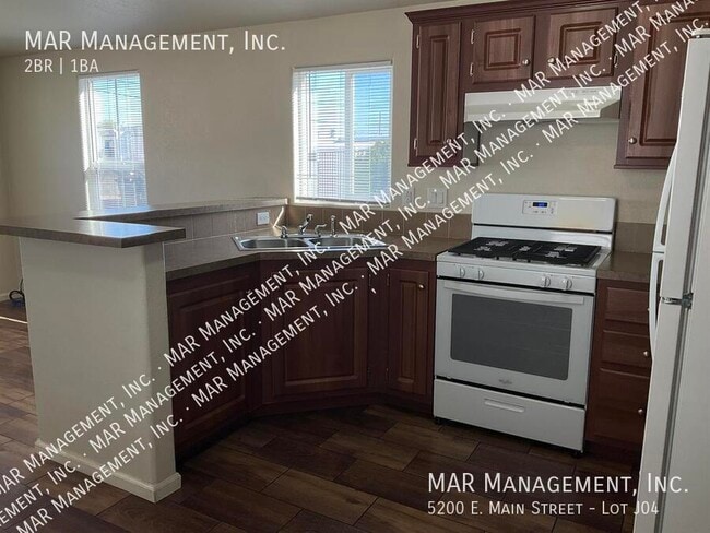 Building Photo - 5200 E Main St