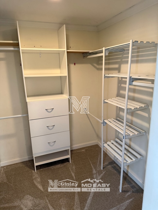 Building Photo - 2621 Fallston Rd