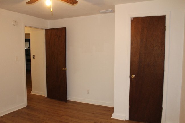 Building Photo - 65 Noble Rd