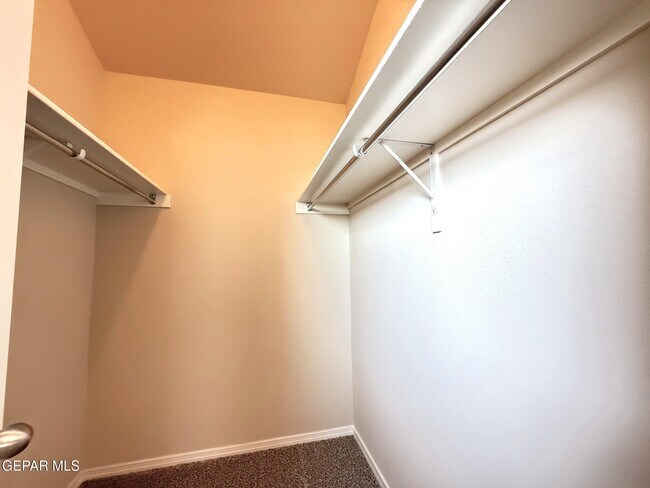 Building Photo - 6305 Rosa Gandara Pl