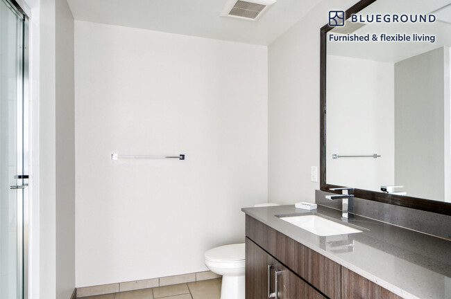 Building Photo - 2298 W 28th Ave