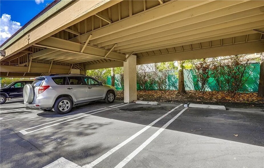 Building Photo - 26142 Serrano Ct