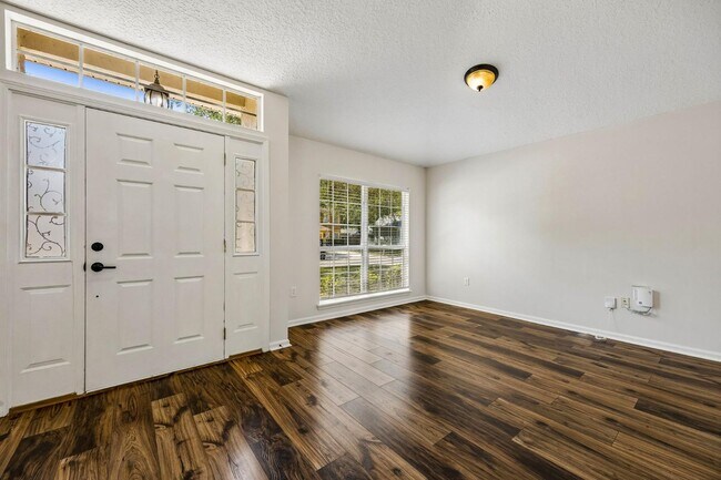 Building Photo - 12461 Richfield Blvd